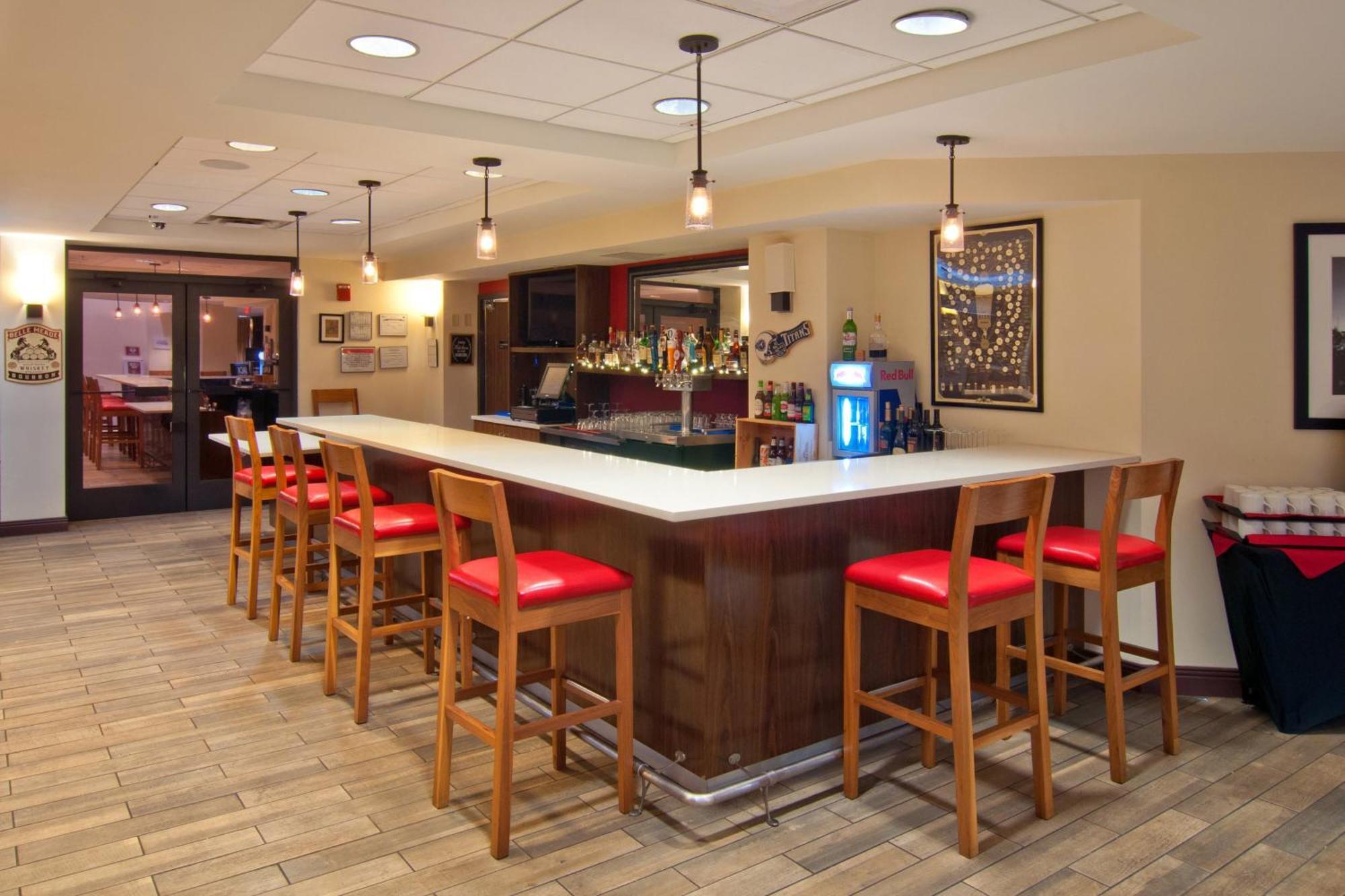 Four Points By Sheraton Nashville Airport Ngoại thất bức ảnh