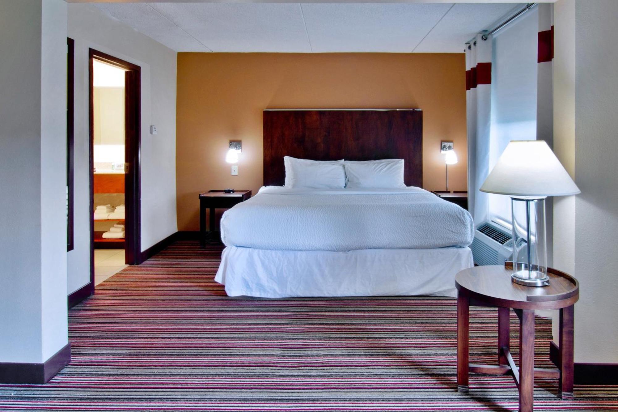 Four Points By Sheraton Nashville Airport Ngoại thất bức ảnh
