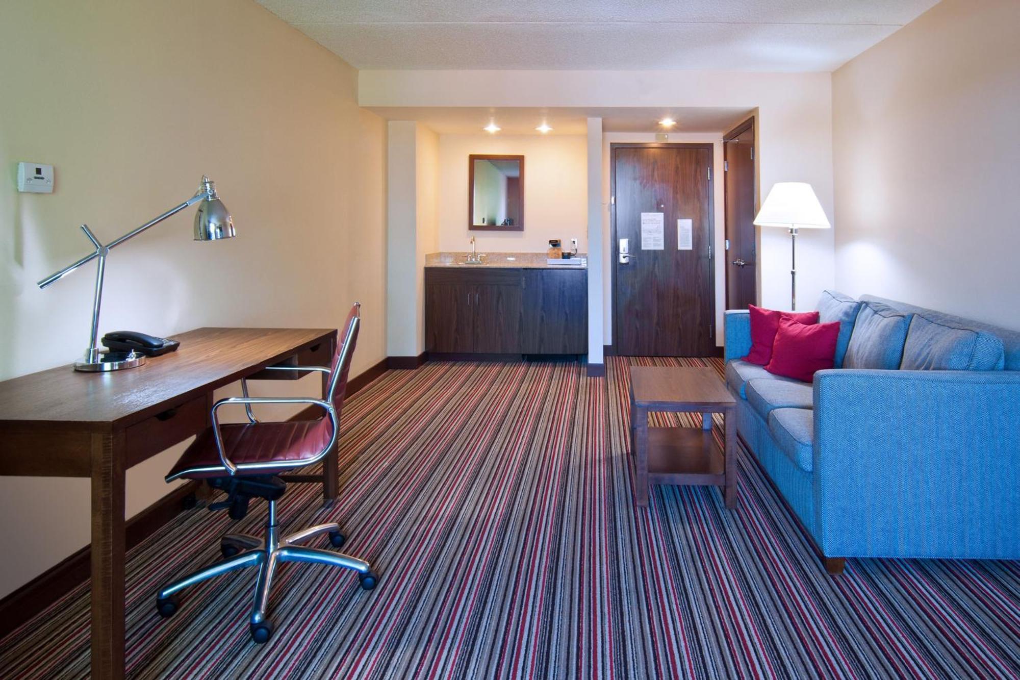 Four Points By Sheraton Nashville Airport Ngoại thất bức ảnh
